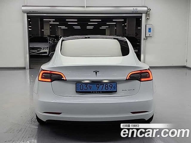 Tesla модель 3 Long Range AWD, 2021 3