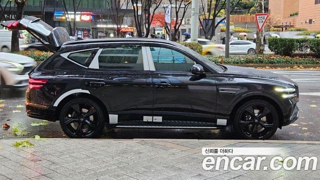 Genesis GV80 чёрный, 2025 3