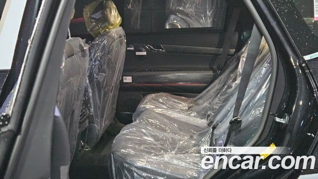 Genesis GV80 чёрный, 2025 12