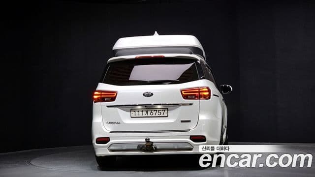 Kia The / новый New Carnival Noblesse Special, 2019 4