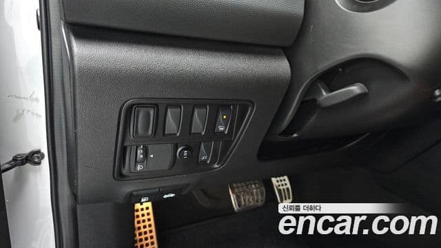 Renault Korea(Samsung) The / новый New QM6 2.0 LPe RE Signature 2WD, 2021 14