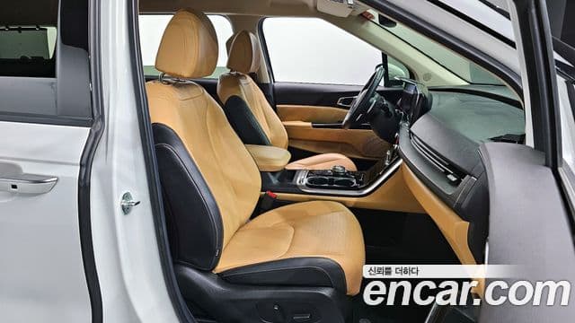 Kia Carnival 4세대 Signature, 2022 10