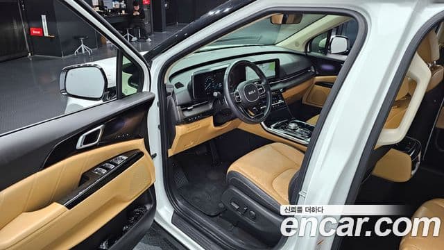 Kia Carnival 4세대 Signature, 2022 11