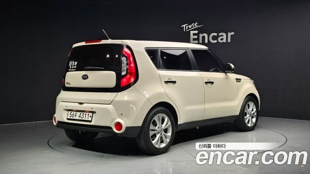 Kia All New Soul Prestige, 2015 2