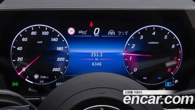 Mercedes-Benz GLA-класс H247 GLA250 4MATIC, 2025 8