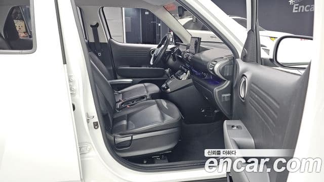 Hyundai Casper Inspiration, 2024 11