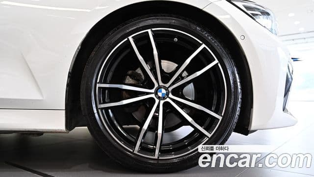 BMW 3시리즈 (G20) 320i M Sport, 2022 все фото