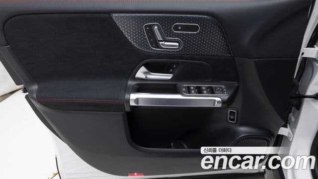 Mercedes-Benz GLB-класс X247 GLB250 4MATIC, 2025 15