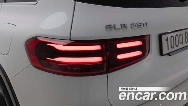 Mercedes-Benz GLB-класс X247 GLB250 4MATIC, 2025 19