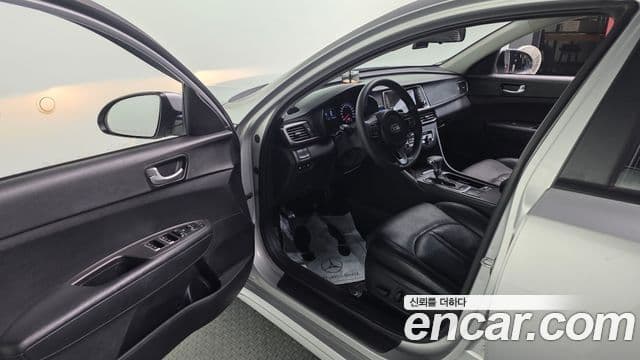 Kia K5 2세대 MX Deluxe, 2016 11