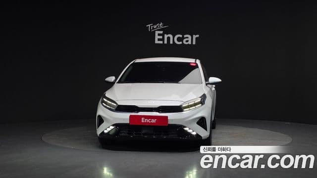 Kia The / новый New K3 2세대 Signature, 2022 3