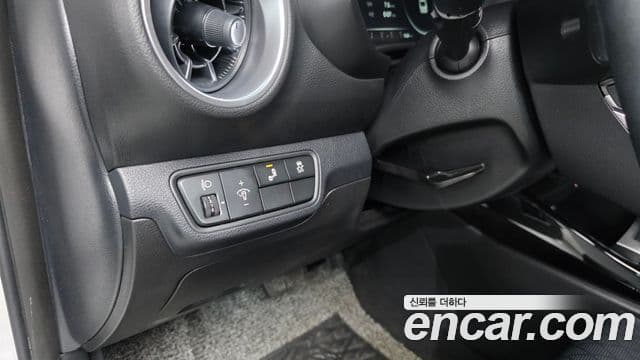 Kia The / новый New K3 2세대 Signature, 2022 13