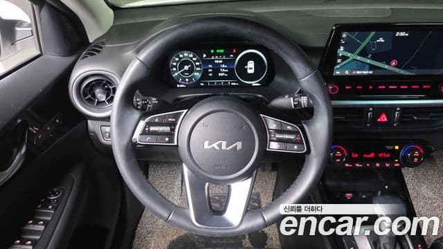 Kia The / новый New K3 2세대 Signature, 2022 14