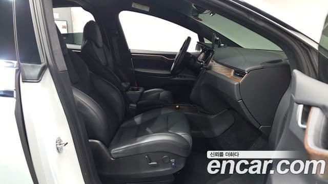 Tesla модель X, 2019 10