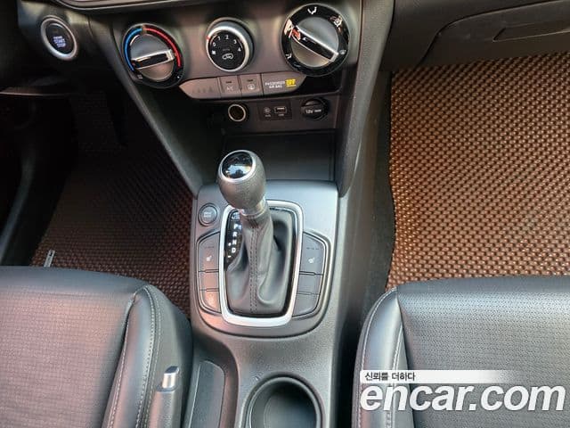 Hyundai Kona Modern, 2018 18