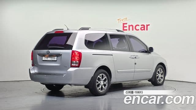 Kia Carnival R люксовая версия, 2014 2