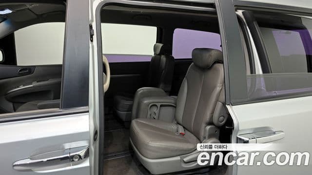 Kia Carnival R люксовая версия, 2014 11