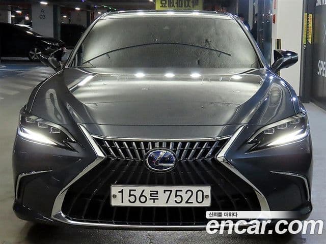 Lexus ES300h 7세대 Executive, 2022 2