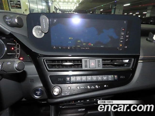 Lexus ES300h 7세대 Executive, 2022 11
