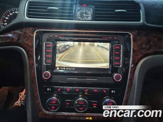 Volkswagen The / новый New Passat B7, 2013 15