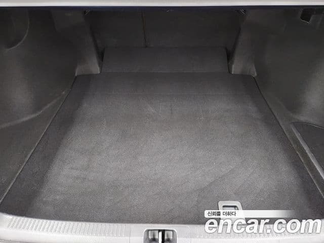 Toyota 캠리 (XV80) 2.5 XLE гибрид, 2025 17