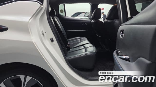 Nissan 리프 (ZE1) EV SL, 2019 12