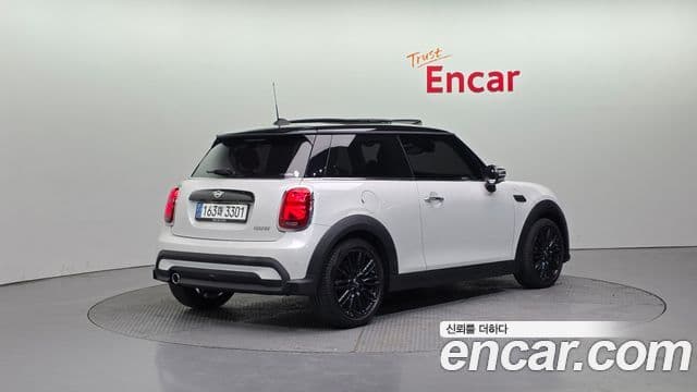 Mini Cooper 3세대, 2024 2