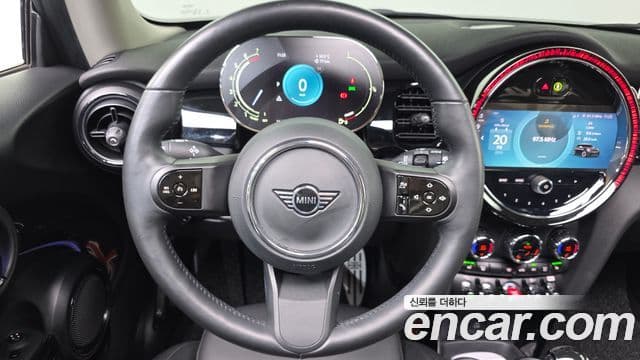 Mini Cooper 3세대, 2024 15