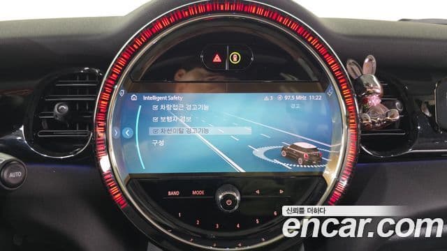 Mini Cooper 3세대, 2024 17