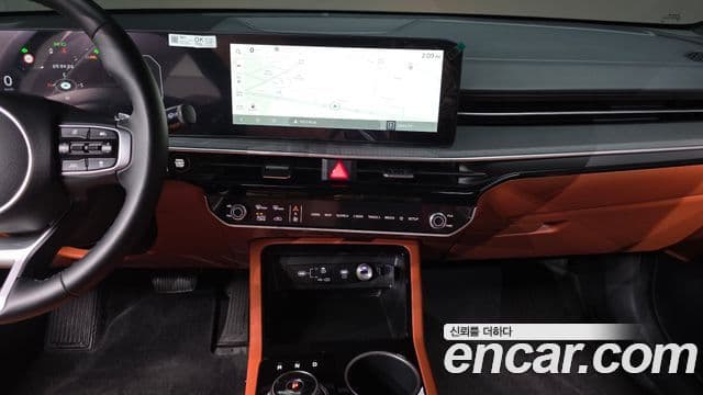 Kia The / новый New K5 3세대 Prestige, 2026 15