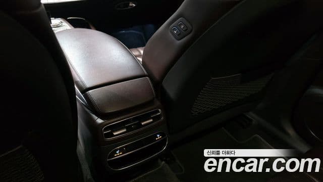 Genesis GV70, 2021 18