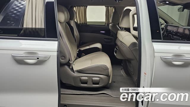 Kia Carnival 4세대 Signature, 2021 12