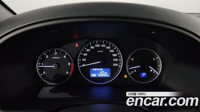 Hyundai The / новый New Grand Starex Modern, 2019 8