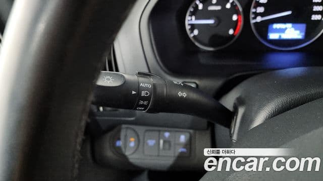 Hyundai The / новый New Grand Starex Modern, 2019 18