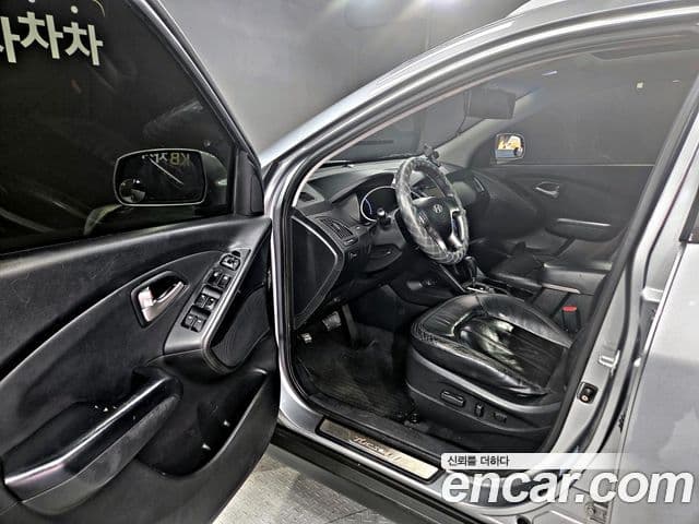 Hyundai Tucson ix Premium, 2010 10