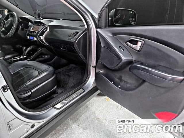 Hyundai Tucson ix Premium, 2010 17