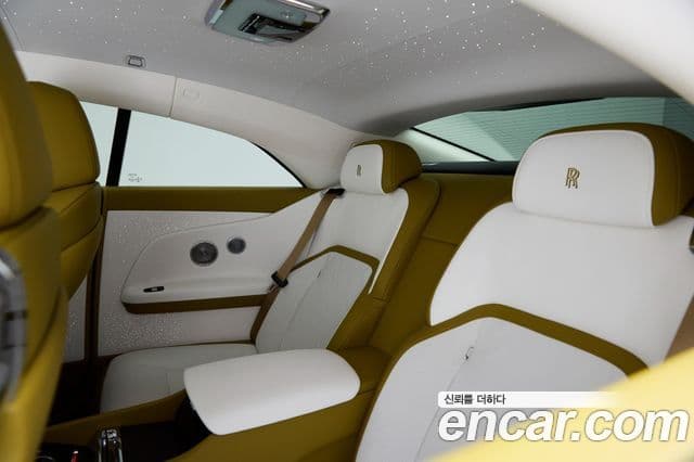 Rolls-Royce Spectre купе, 2024 14