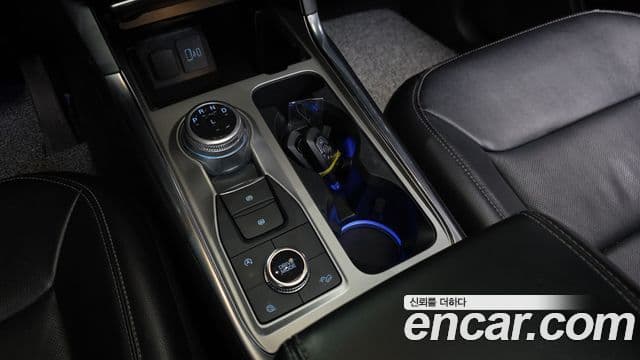 Ford Explorer 6세대 2.3 Limited 4WD, 2021 9