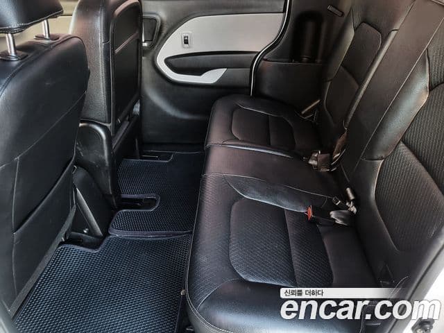 Kia Ray Special, 2013 10