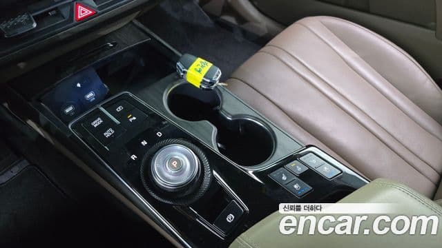 Kia K8 гибрид Noblesse, 2022 9