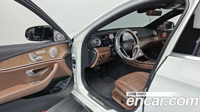 Mercedes-Benz E-класс W213 Exclusive, 2022 11