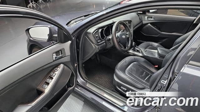 Kia K5 Prestige, 2011 11