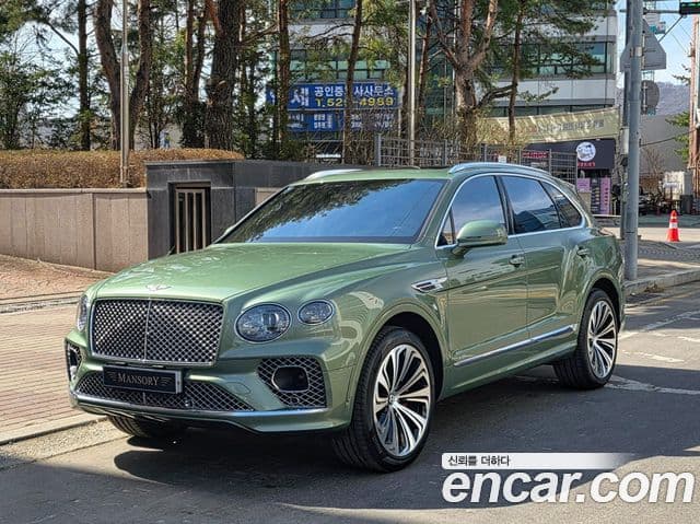 Bentley Bentayga 4.0 V8, 2022 1