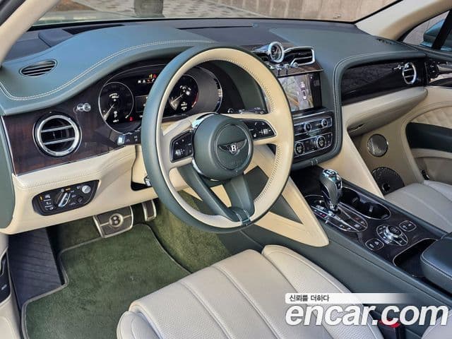 Bentley Bentayga 4.0 V8, 2022 7
