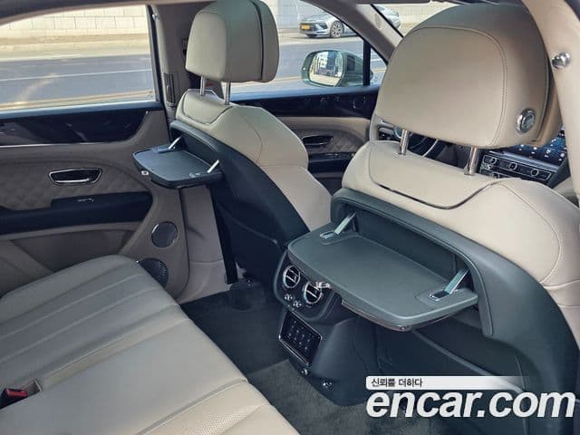 Bentley Bentayga 4.0 V8, 2022 17