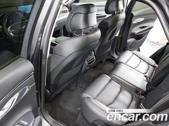 Genesis GV70, 2023 16