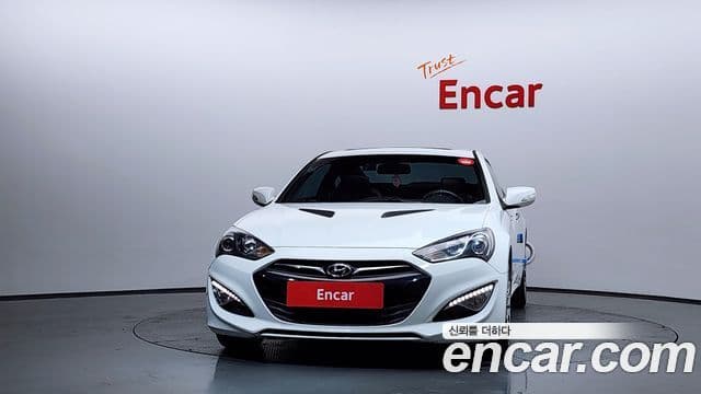 Hyundai The / новый New Genesis купе 200 турбо S, 2012 3