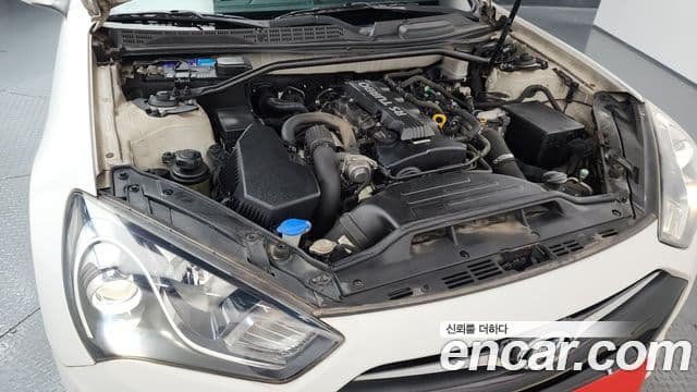 Hyundai The / новый New Genesis купе 200 турбо S, 2012 6