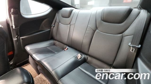 Hyundai The / новый New Genesis купе 200 турбо S, 2012 12