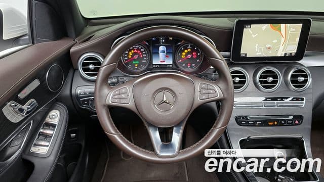 Mercedes-Benz GLC-класс X253 Premium, 2018 14